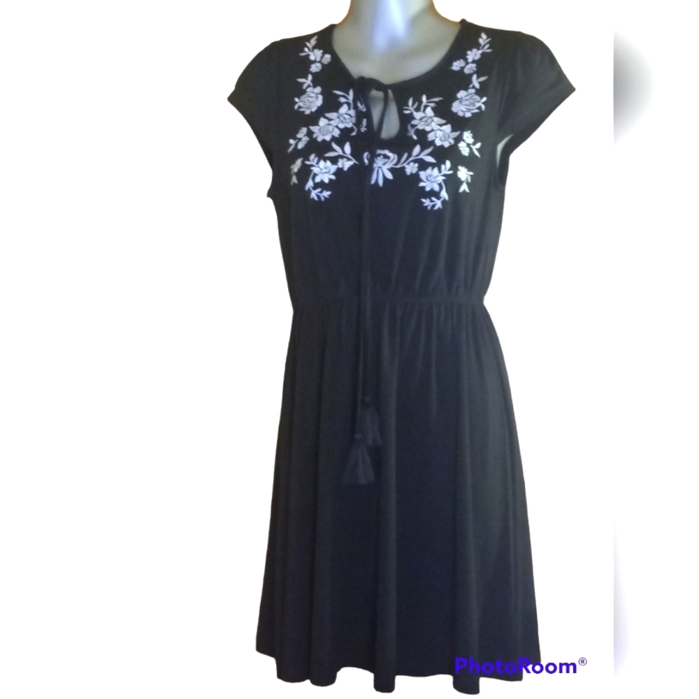 Black Floral Mexican Style Tassel Front folk dress Size Small S